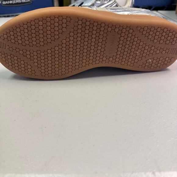 Steve Madden | Silver Sneakers - Picture 4 of 6